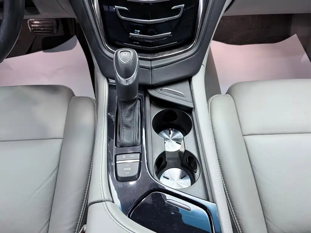 Cadillac CTS — миниатюра 17