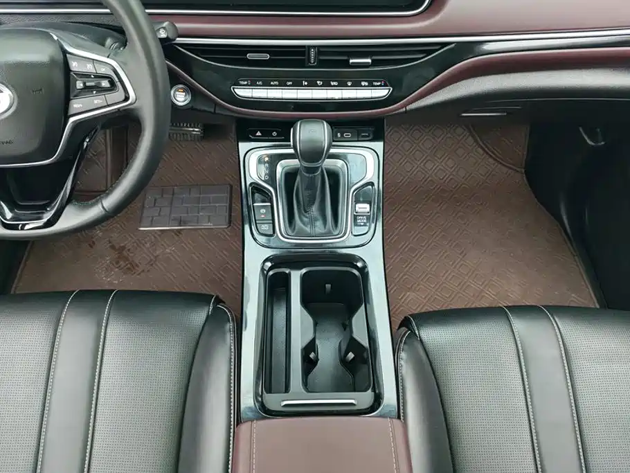 GAC Motor Trumpchi M6 — миниатюра 16