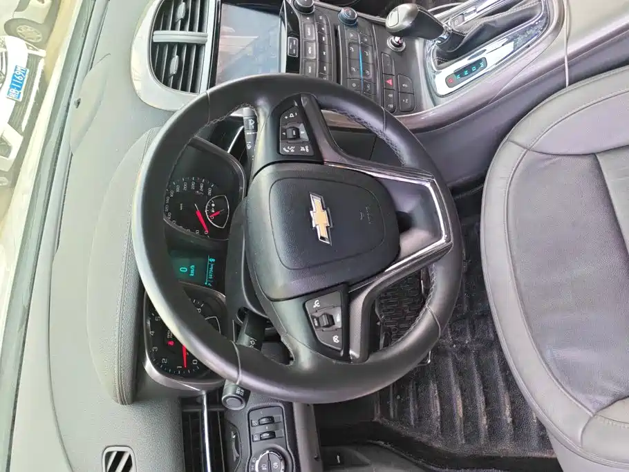 Chevrolet Malibu — миниатюра 15