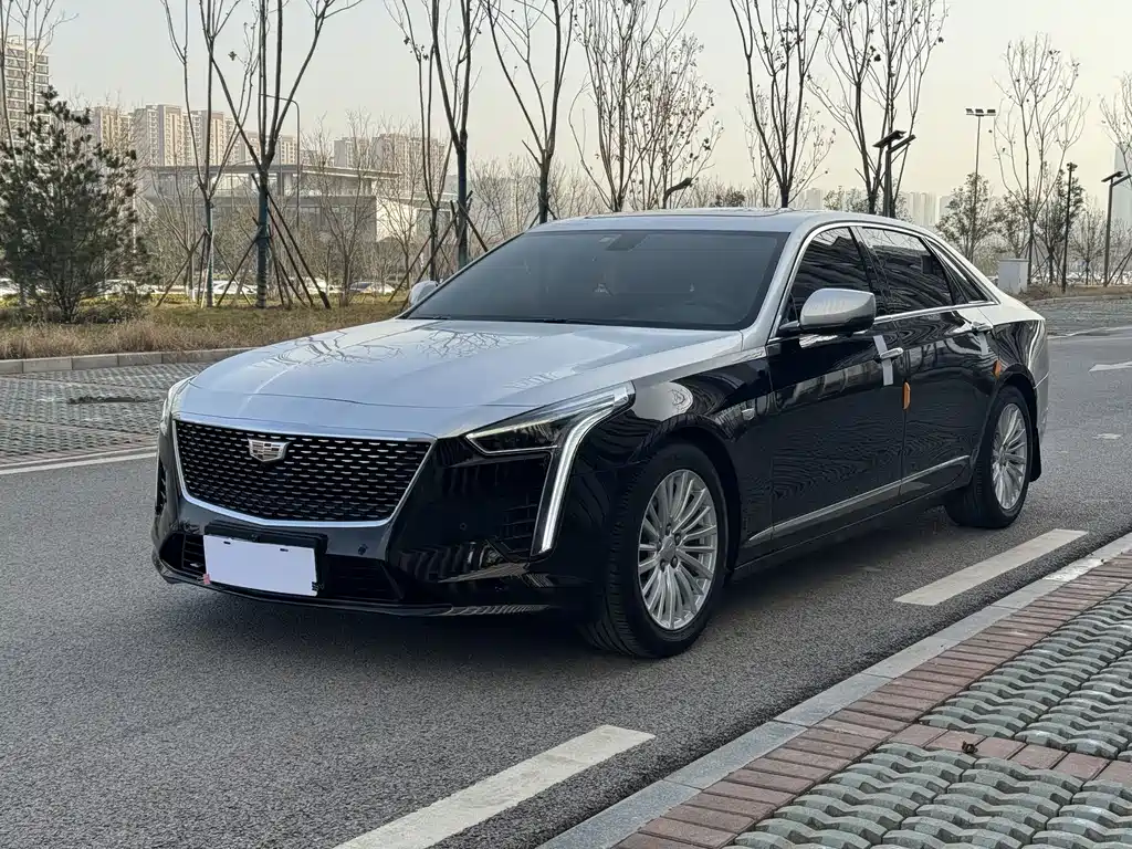 CADILLAC CT6