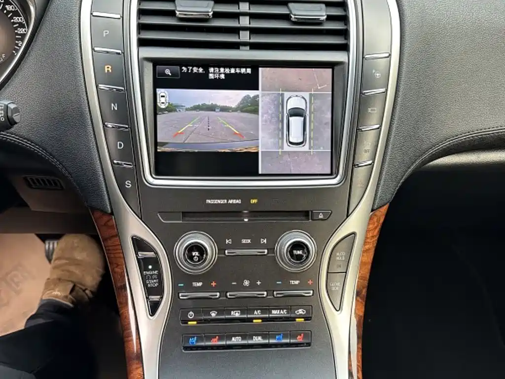 Lincoln MKX — миниатюра 13