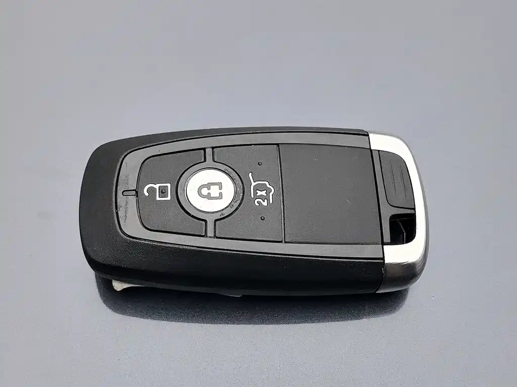 Ford Explorer — миниатюра 19