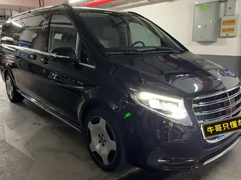 Mercedes-Benz V-Class — миниатюра 3