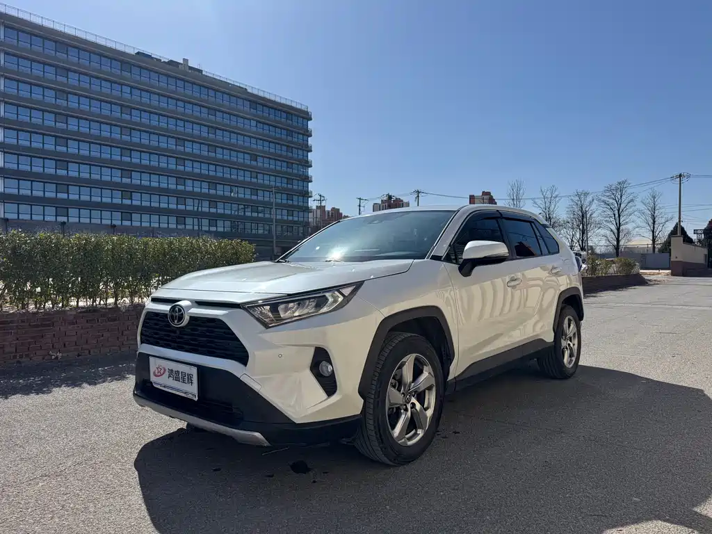 TOYOTA RAV4 RONGFANG