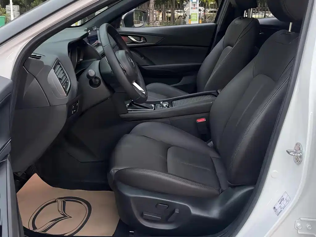Mazda CX-4 — миниатюра 9