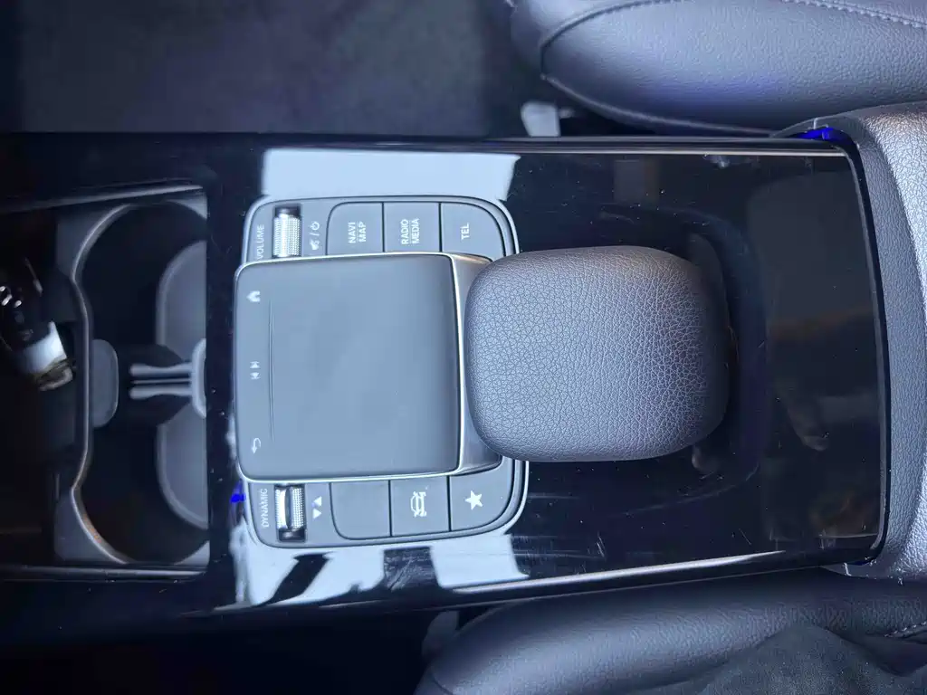 Mercedes-Benz A-Class — миниатюра 13