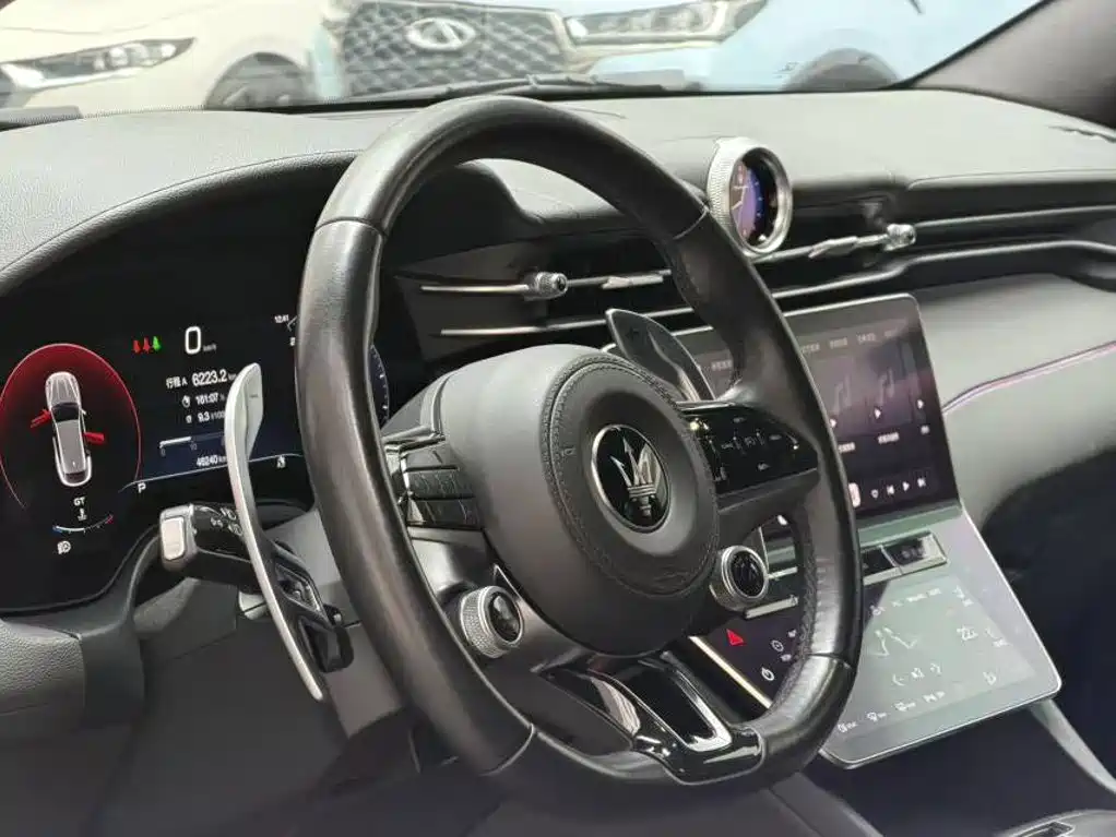 Maserati Grecale — миниатюра 9
