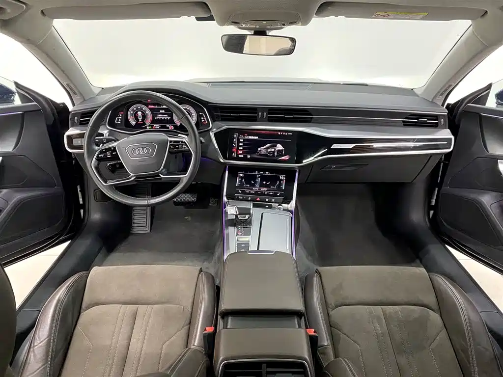 Audi A7L 2022 45 TFSI S-line