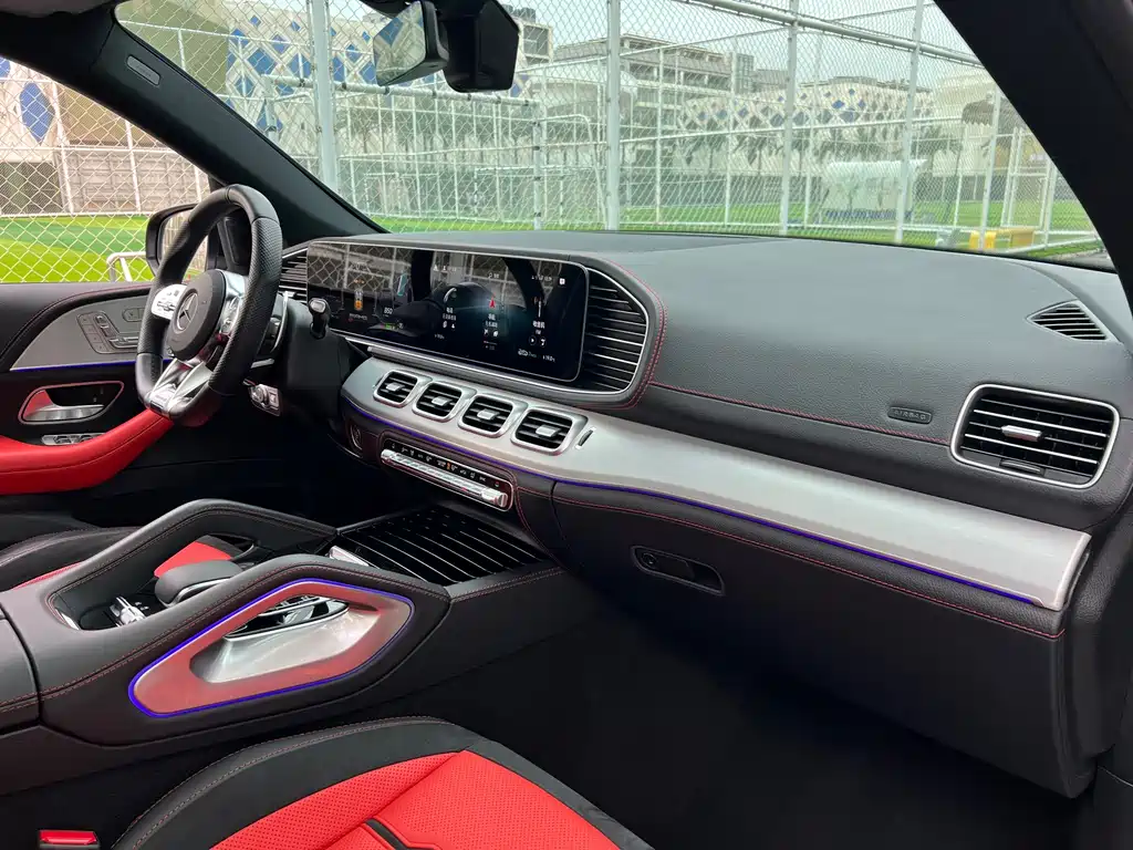 Mercedes-Benz GLE AMG — миниатюра 11
