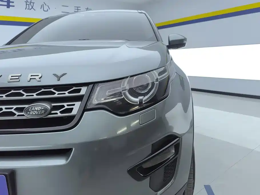 Land Rover Discovery Sport — миниатюра 5
