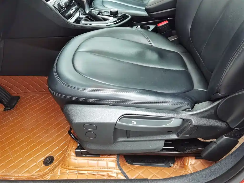 BMW 2 SERIES STATION WAGON