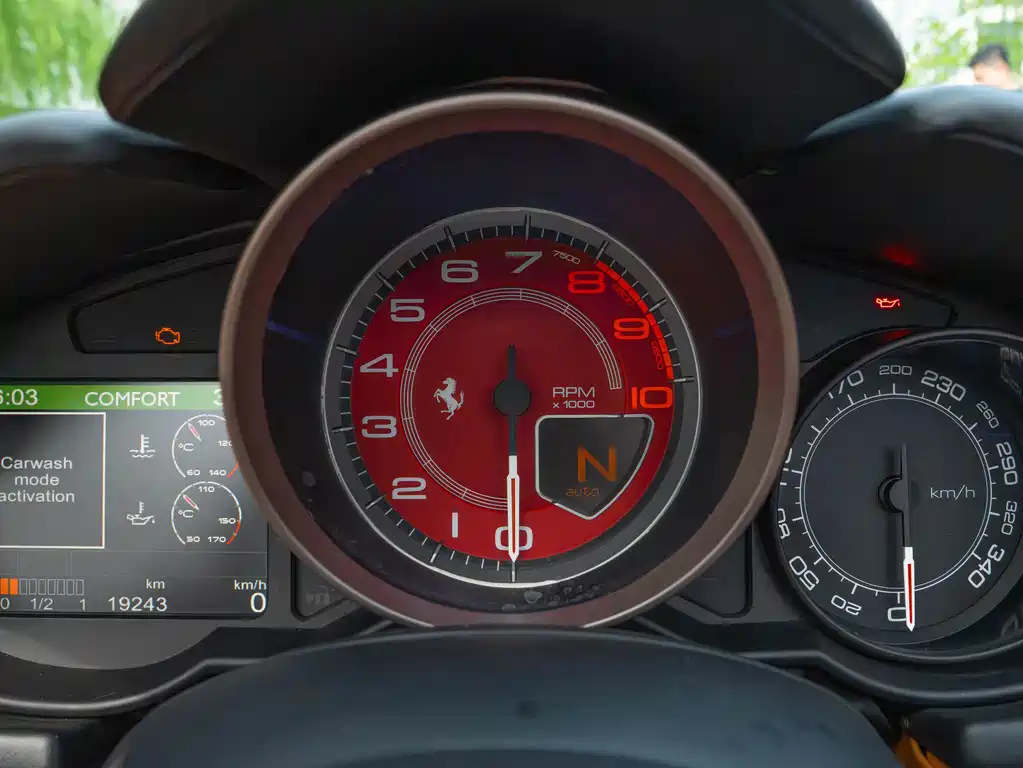 Ferrari California T 4.3L Standard Type, фото 13
