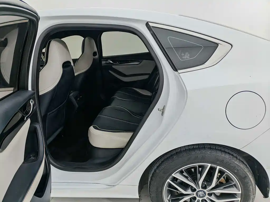 BYD Qin PLUS — миниатюра 12