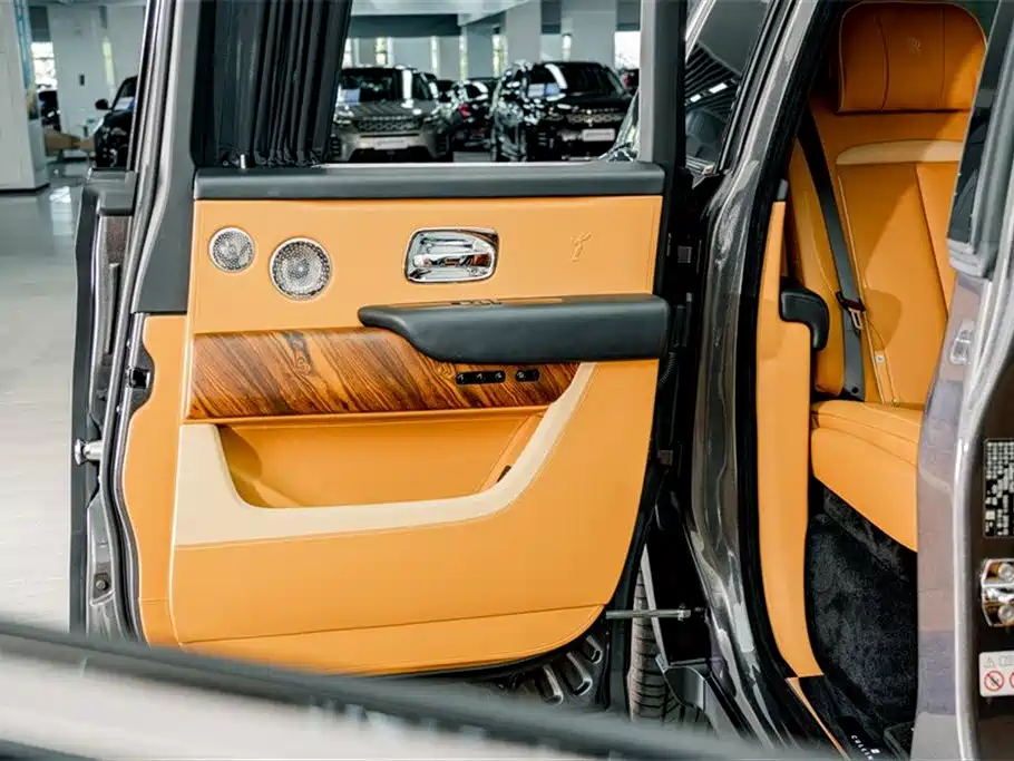 Rolls-Royce Cullinan — фотографии объявления, Фото 30
