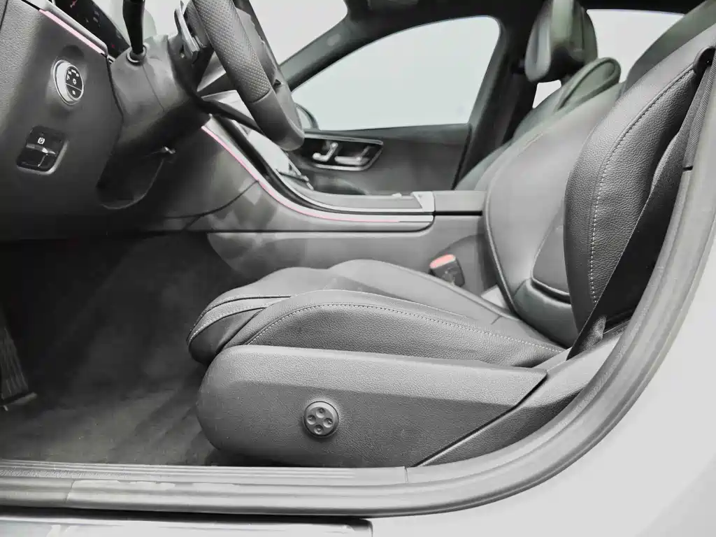 Mercedes-Benz C-Class New Energy — миниатюра 35