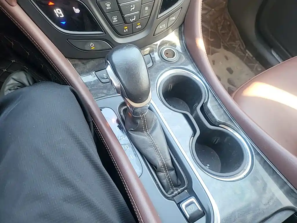 Buick Envision Plus — миниатюра 14