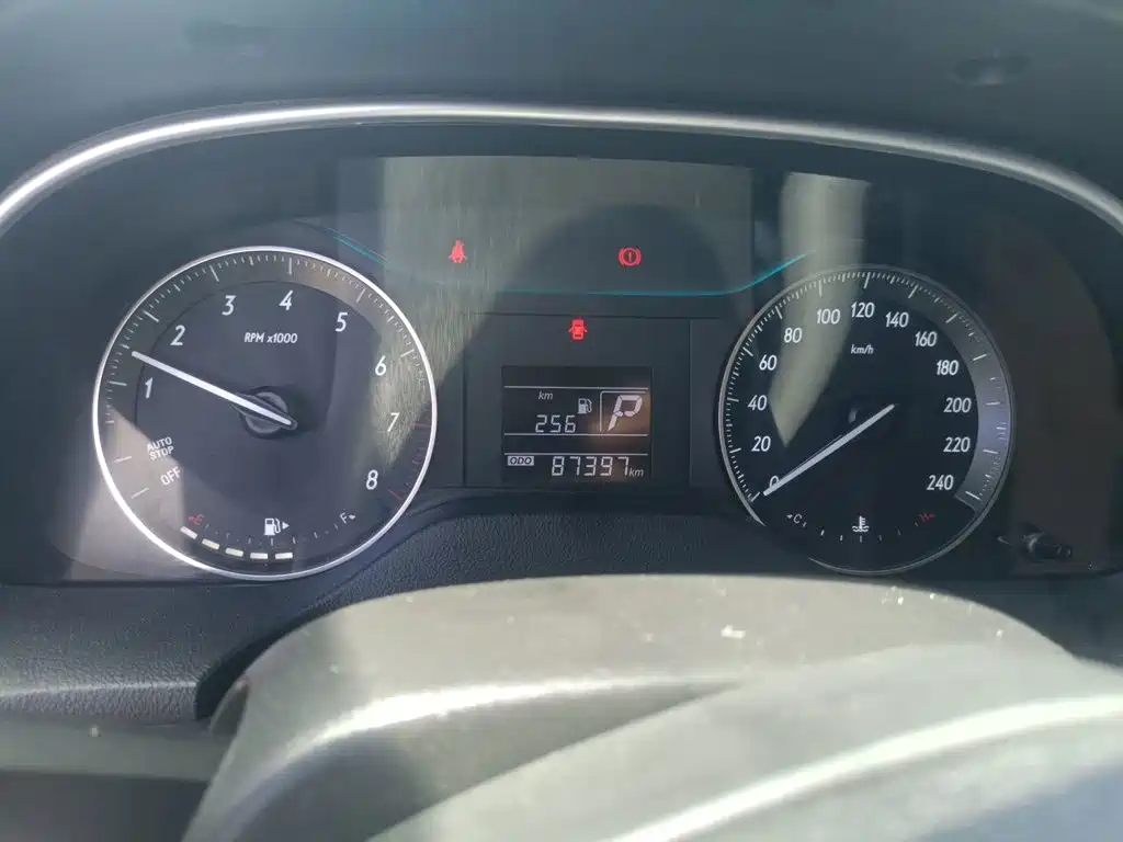 Buick Excelle — миниатюра 7