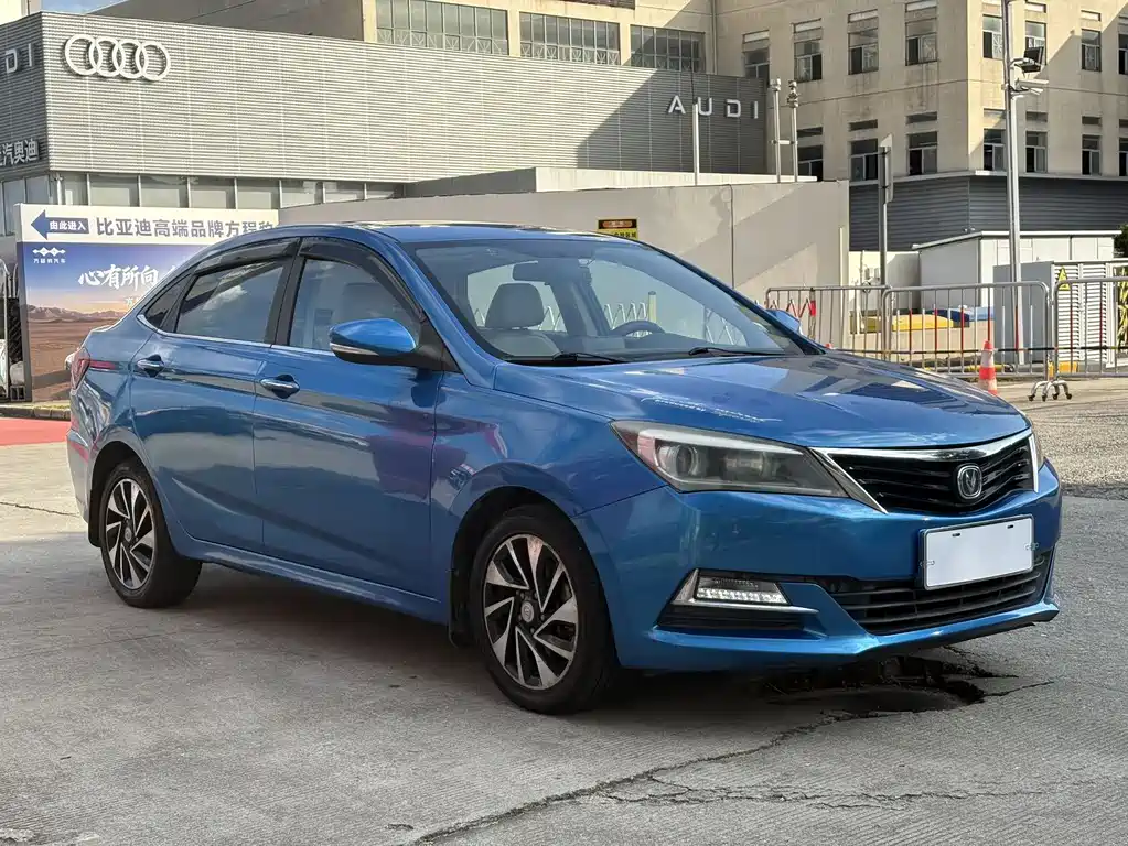 Changan V7 — миниатюра 3