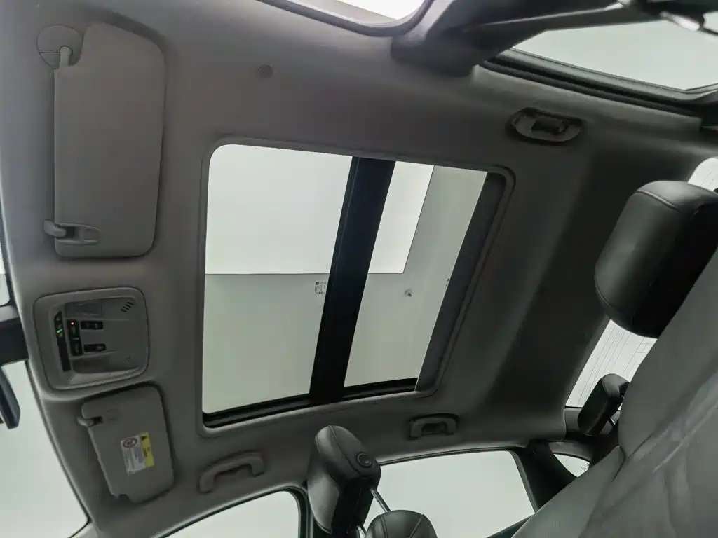 Chevrolet Malibu XL — миниатюра 14