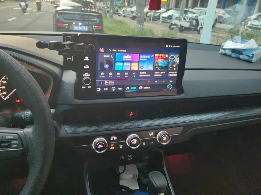 Honda CR-V — миниатюра 13