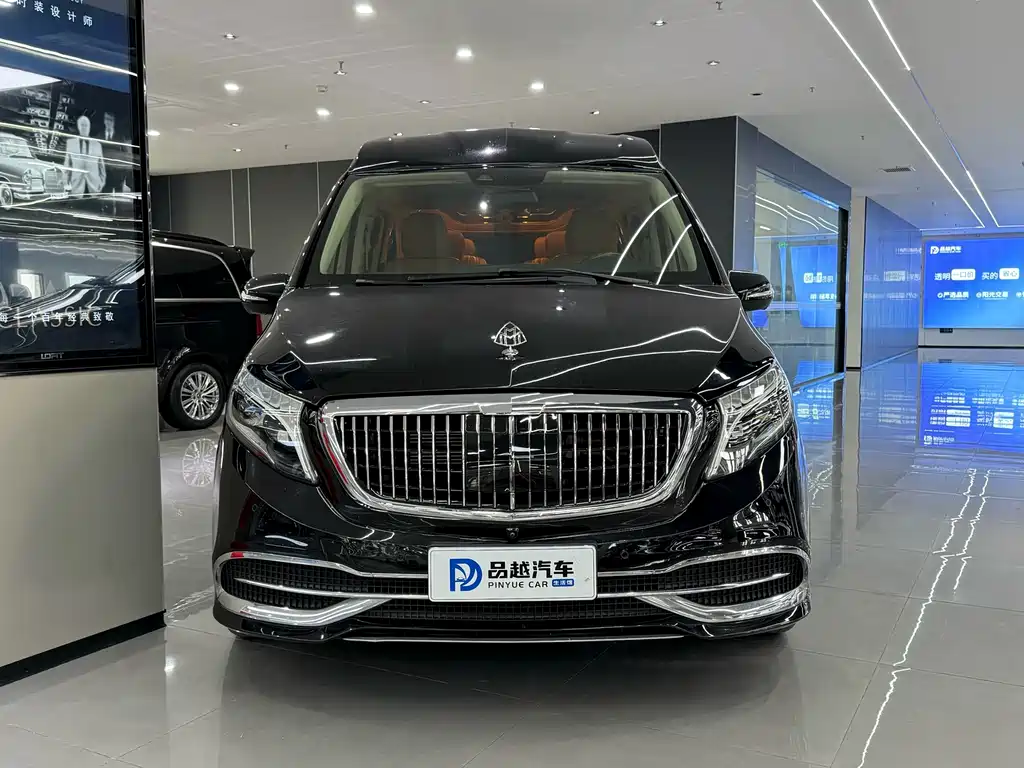 MERCEDES-BENZ V CLASS
