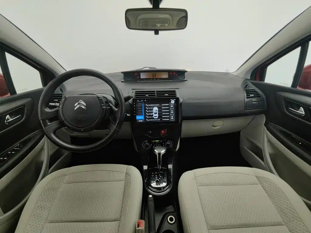 Citroen C-Quatre — миниатюра 5