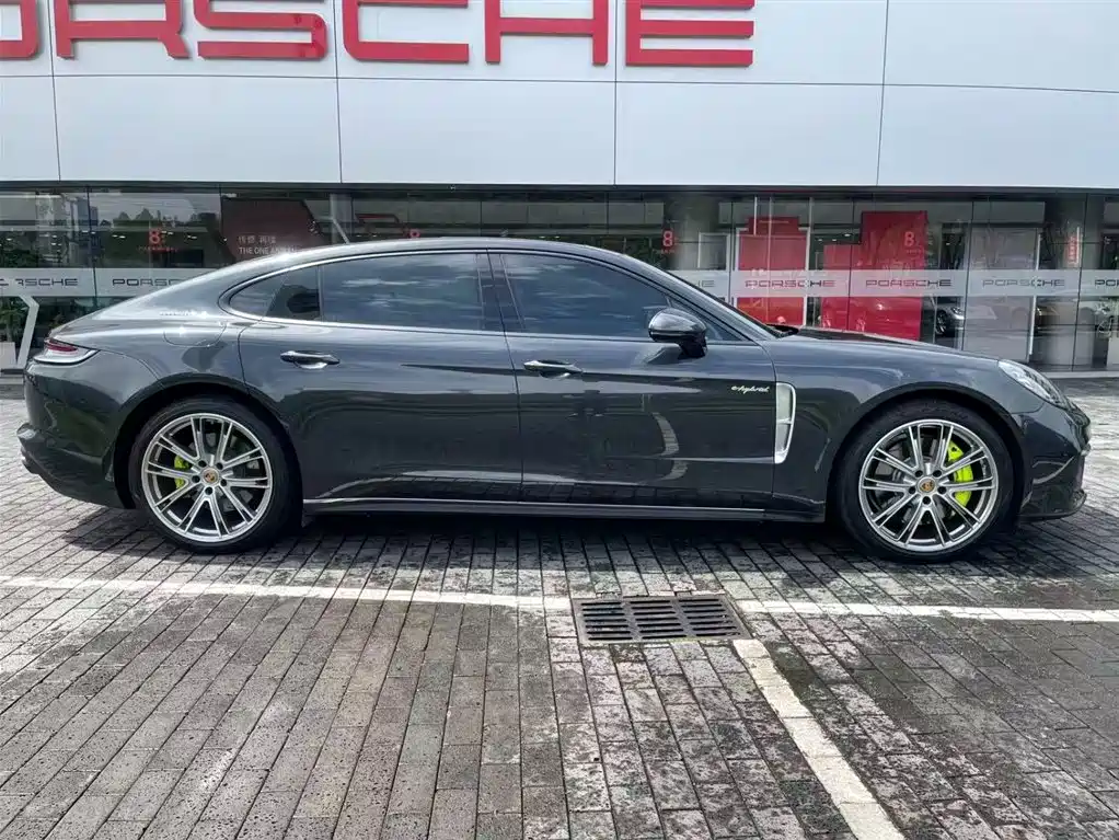 Porsche Panamera 2023 Panamera 4 E-Hybrid Executive Long Wheelbase 2.9T