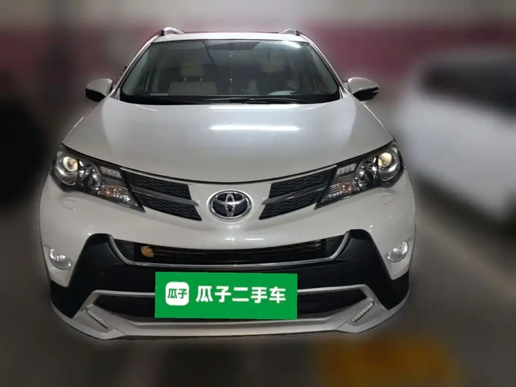 Toyota RAV4 — миниатюра 2