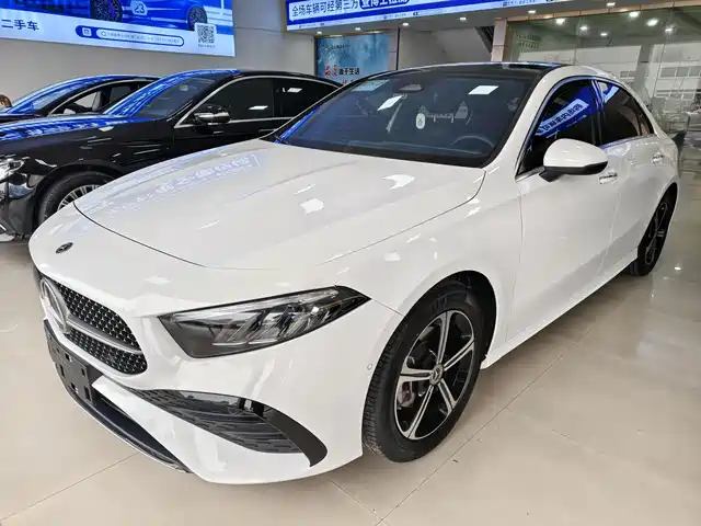 MERCEDES-BENZ A CLASS