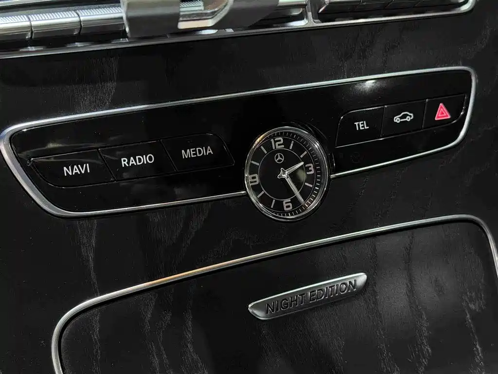 Mercedes-Benz C-Class — миниатюра 17