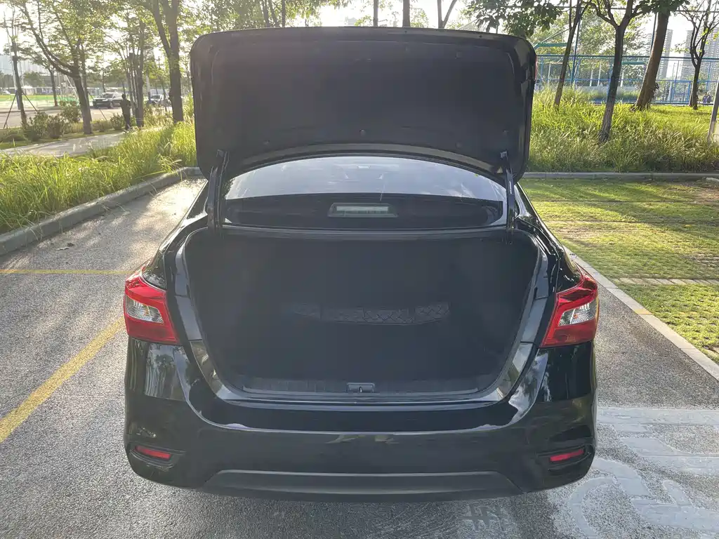 Nissan Sylphy — миниатюра 25