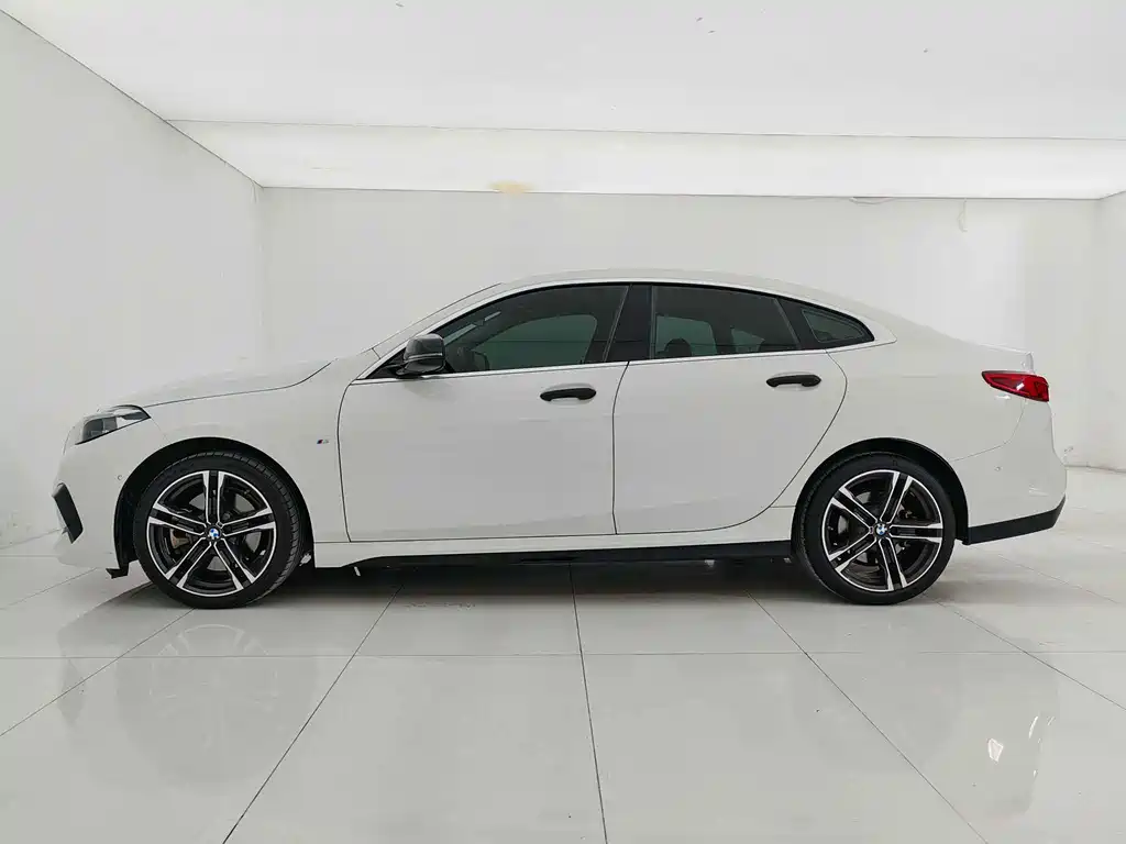 BMW 2 Series (Import) — миниатюра 7