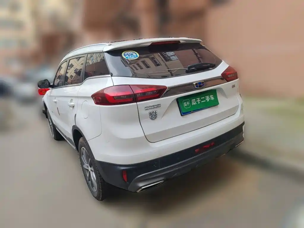 Geely Boyue — миниатюра 24