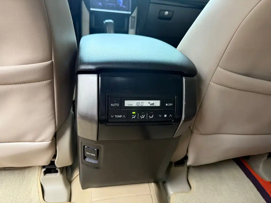Toyota Prado (Import) — миниатюра 13