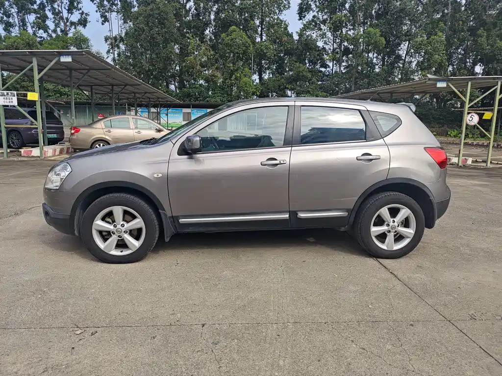 Nissan Qashqai — миниатюра 3