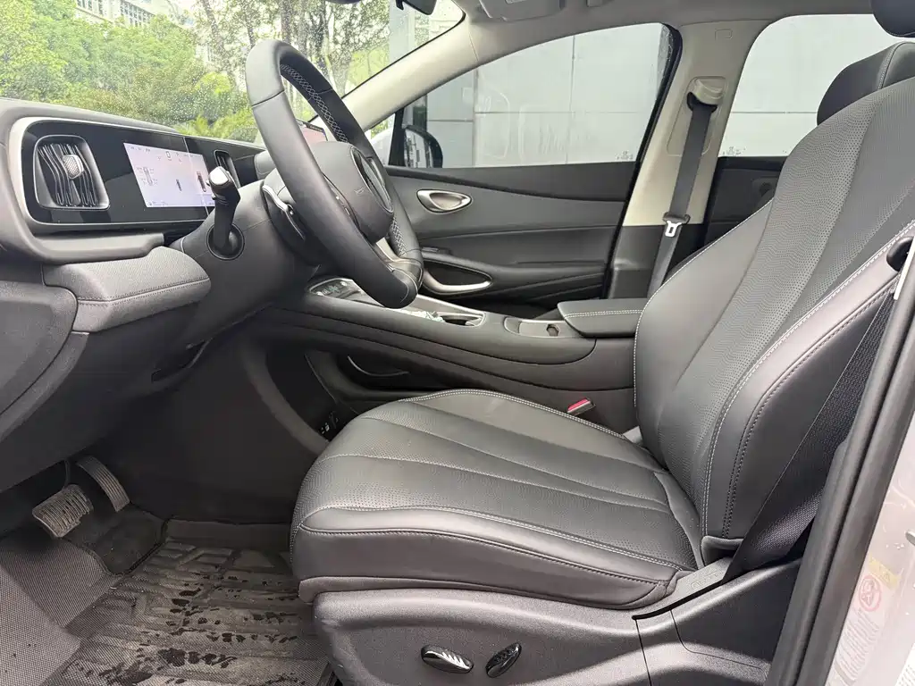 BYD Морской лев 05 EV — миниатюра 10