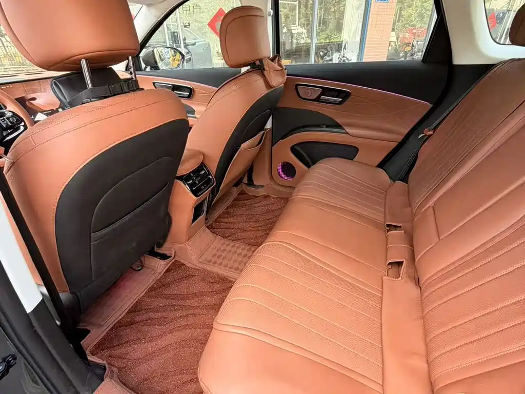 Chery Tiggo 8 — миниатюра 4