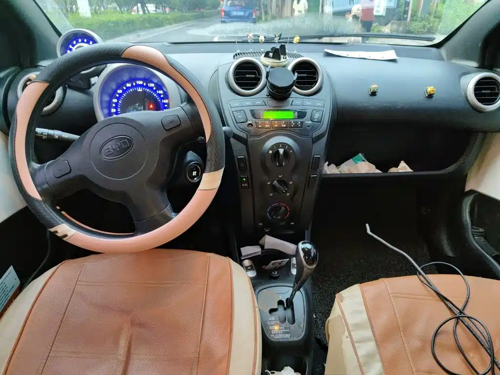 BYD F0 — миниатюра 10