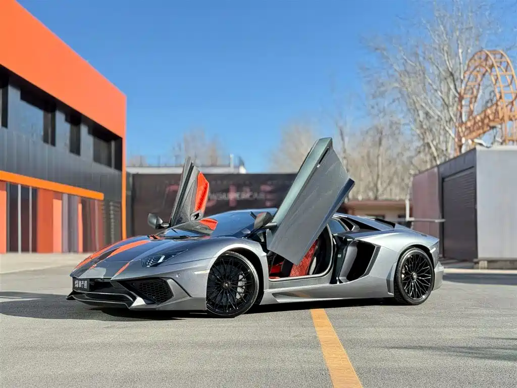 Lamborghini Aventador 2016