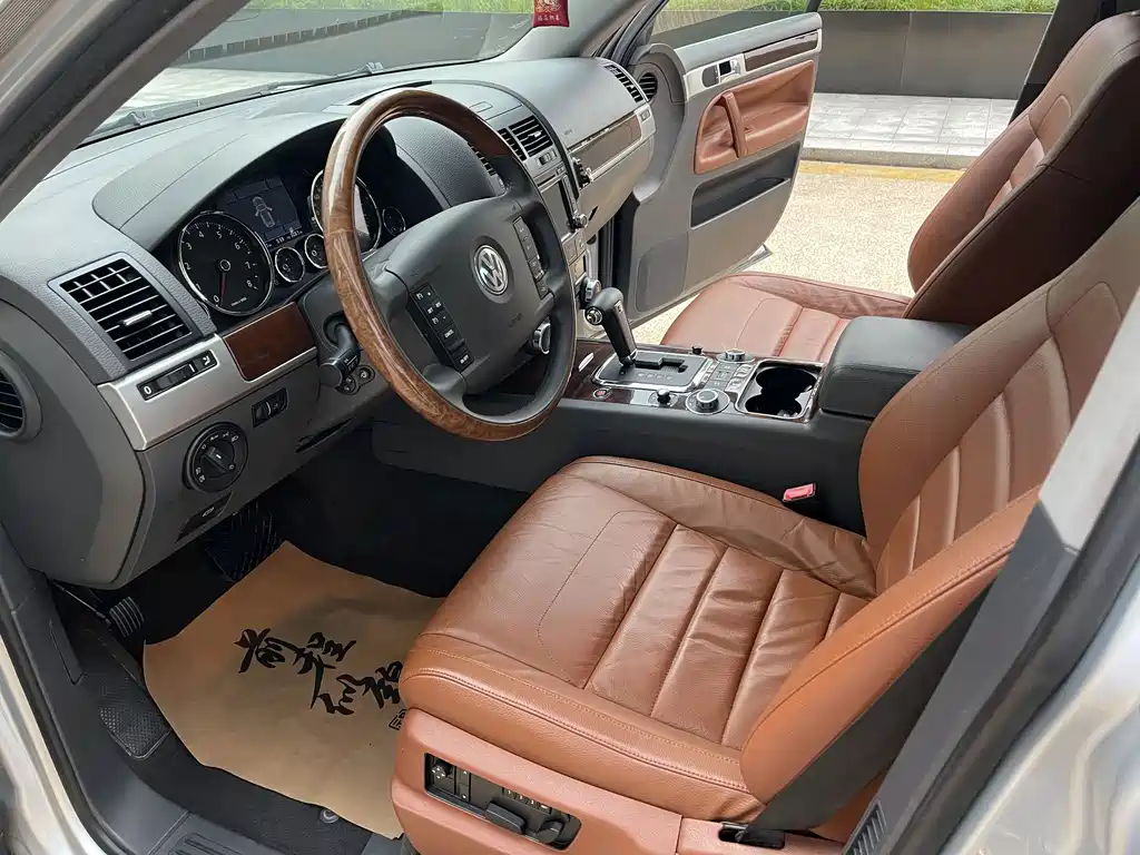 Volkswagen Touareg — миниатюра 6