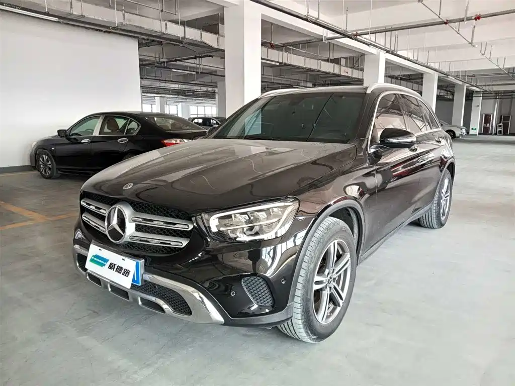 Mercedes-Benz GLC 2021