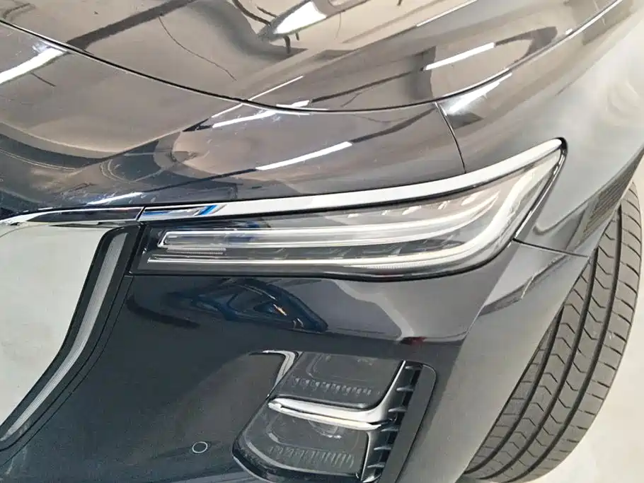 Hongqi Hongqi H5 PHEV — миниатюра 5