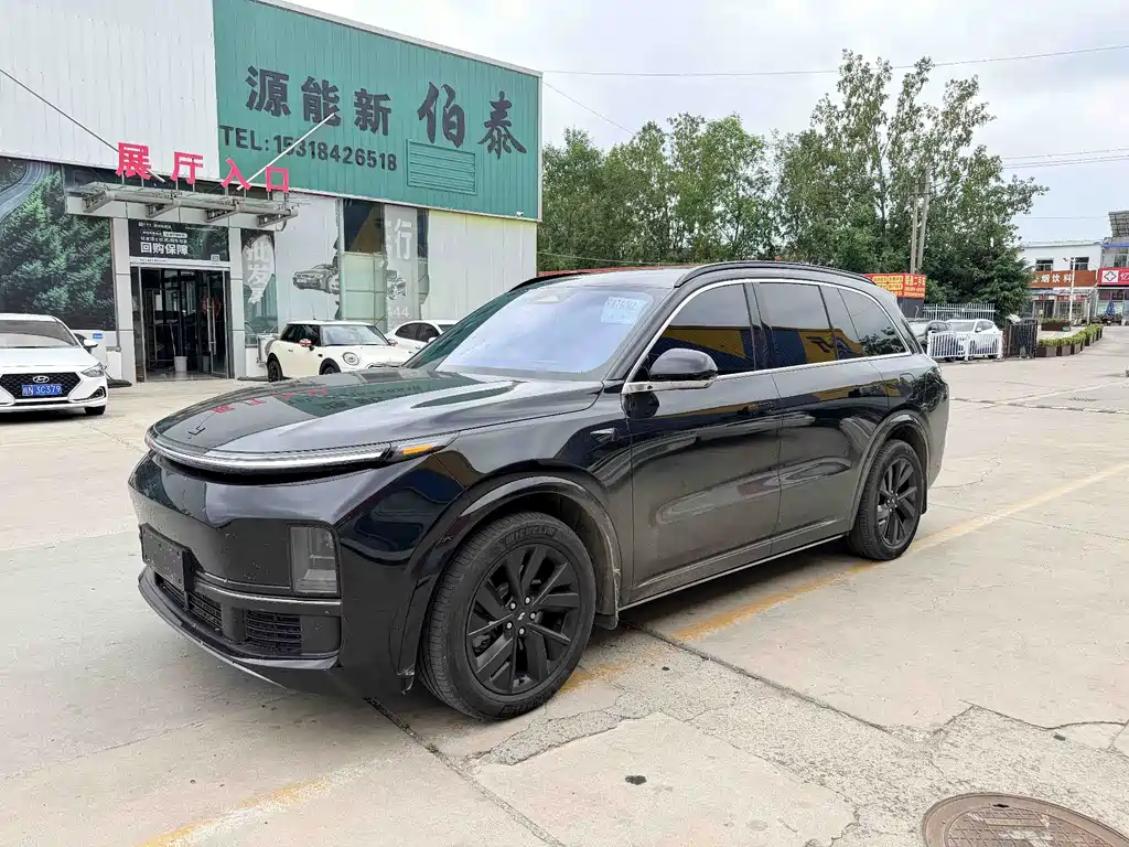 Li Auto L8 2023 Pro