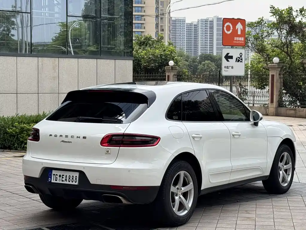 Porsche Macan 2017 Macan 2.0T