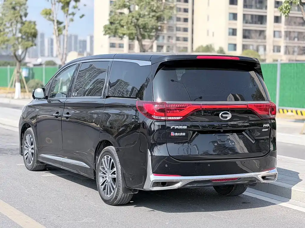 GAC TRUMPCHI M8