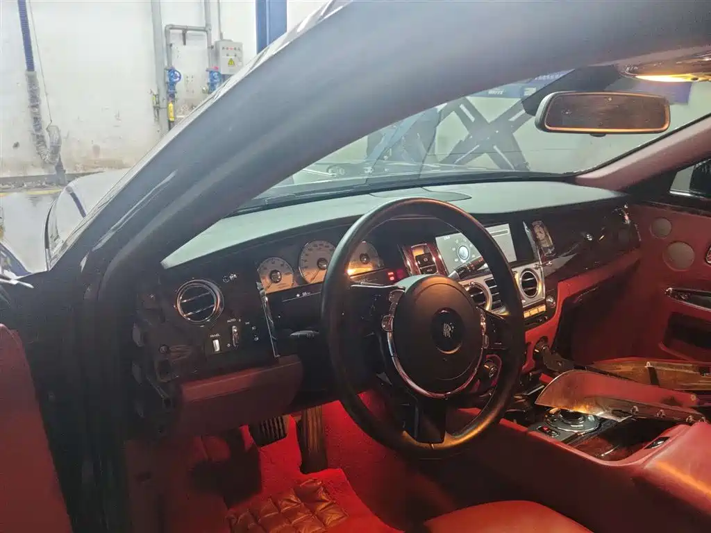 Rolls-Royce Ghost 2010 6.6T Standard