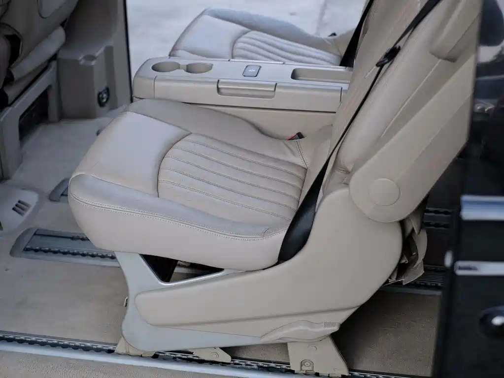 Mercedes-Benz Viano — миниатюра 29