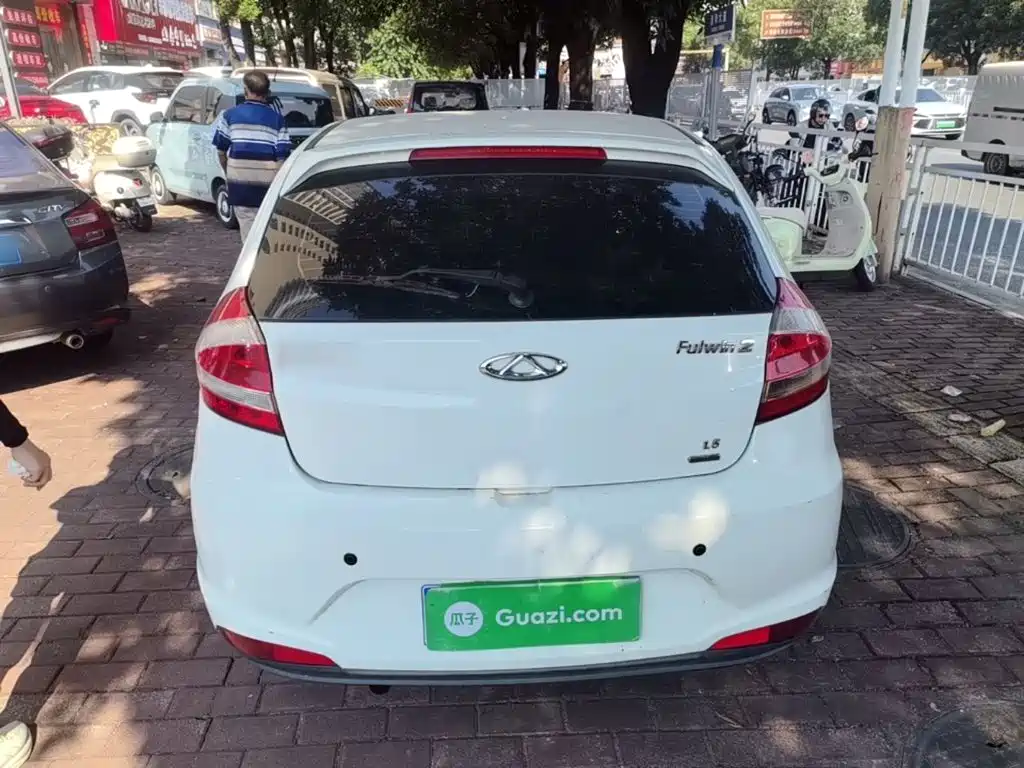 Chery Fengyun 2 — миниатюра 6