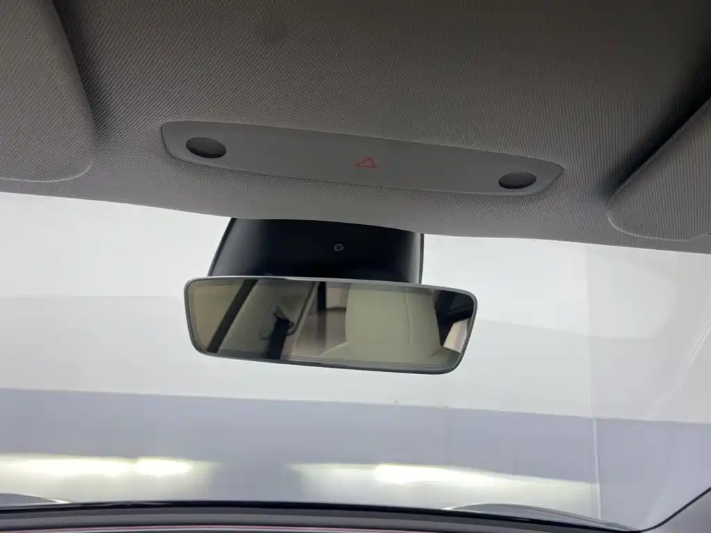 Tesla Model 3 — фотографии объявления, Фото 26