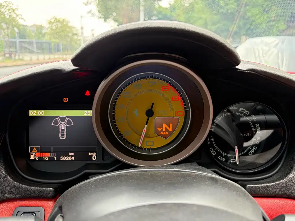 Ferrari California T — миниатюра 12
